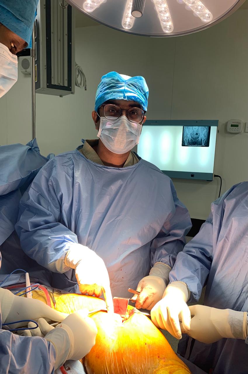 Dr. Reet Mukhopadhyay Knee Surgery